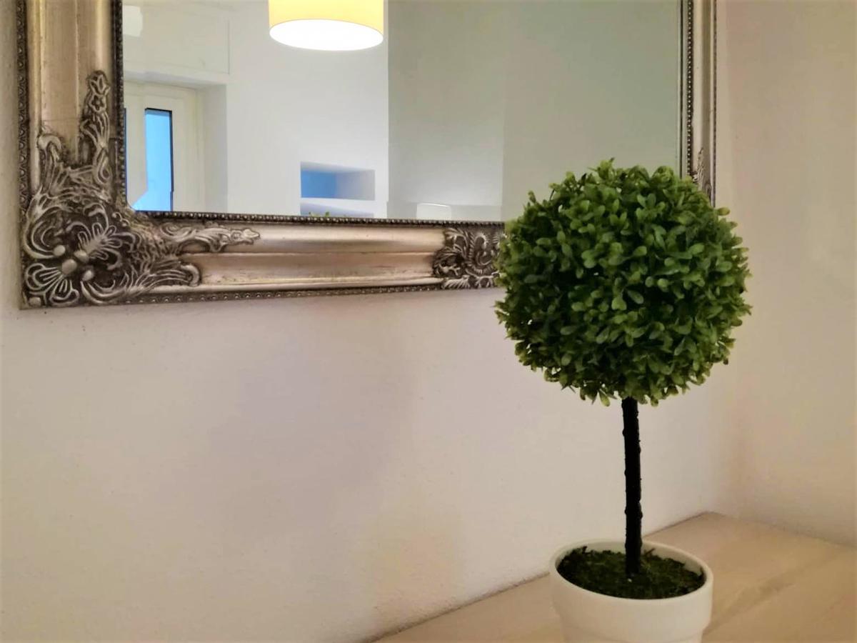 Helmi34 - Appartamento Dotato Di Tutti I Comfort Nel Centro Di Cagliari Exterior foto